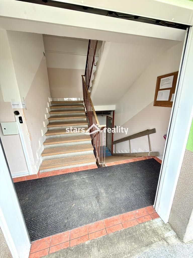 Pronájem komerční nemovitosti 13 m² – fotografie 4
