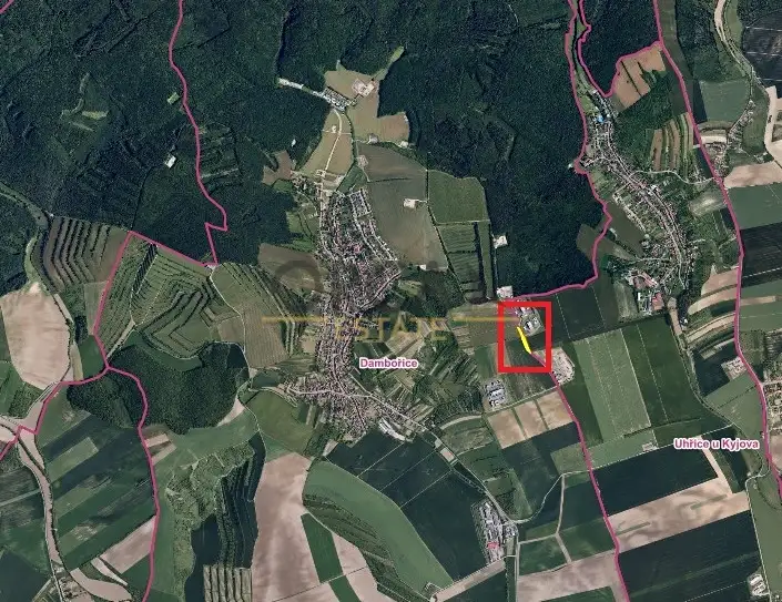 Prodej pozemku 2675 m², Dambořice – náhled fotky 3