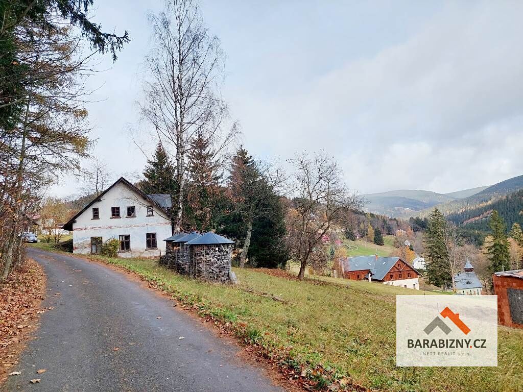 Prodej stavebního pozemku 2293 m² – fotografie 3