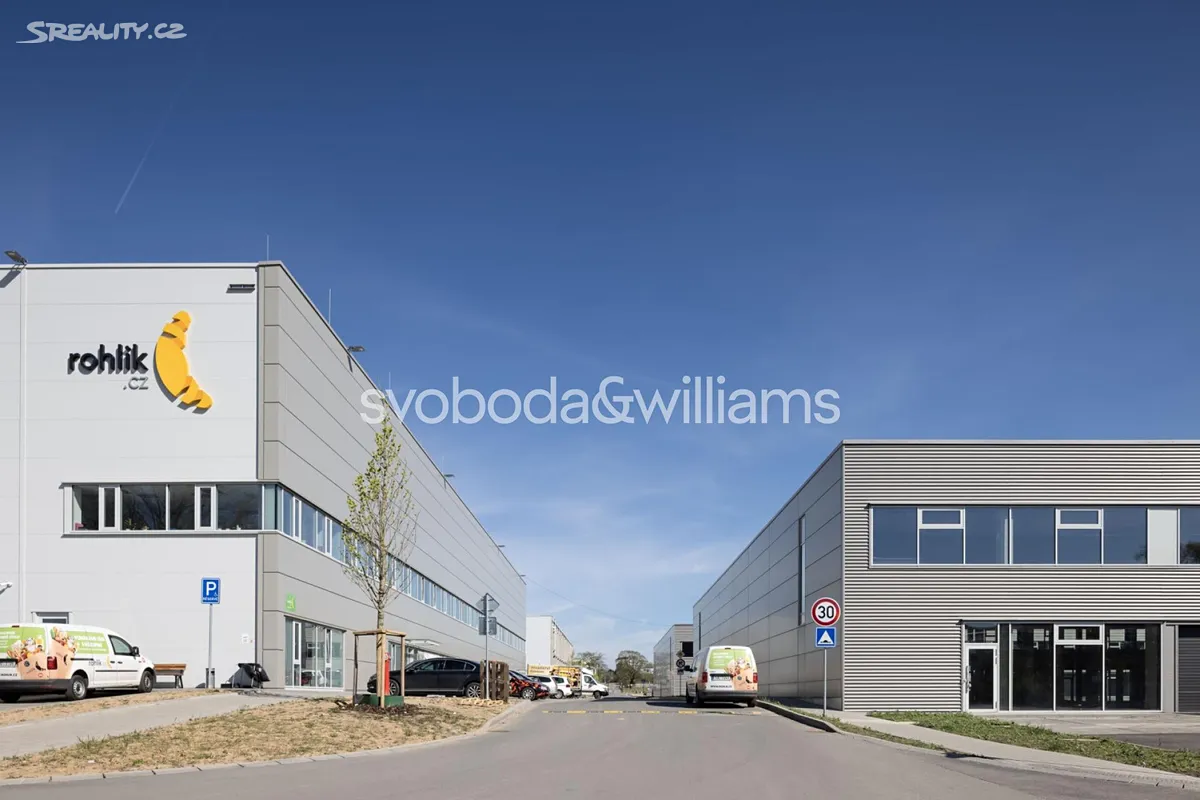 Pronájem výrobní haly, prostoru 2581 m² – pohled 4
