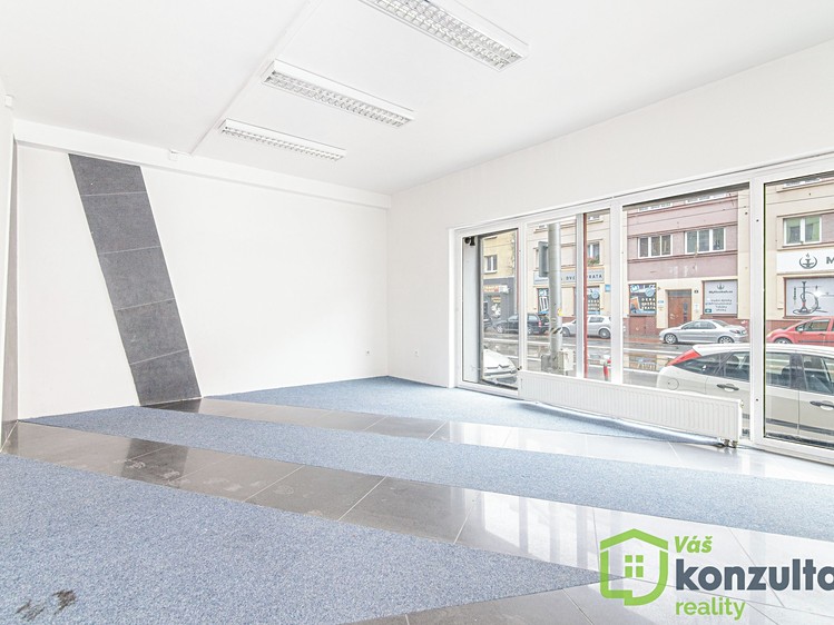 Комерційне приміщення на продаж, 450 м² (36 з 38)