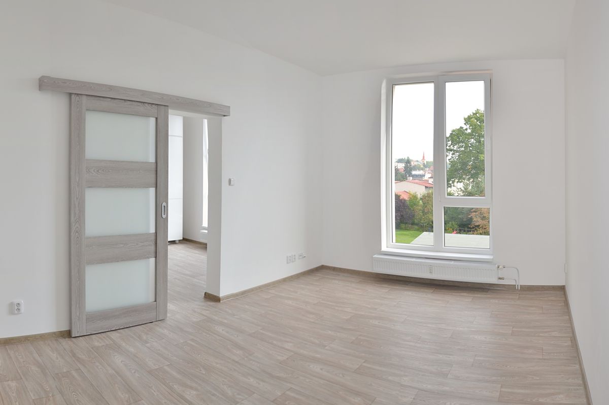 Pronájem bytu 1+1 34 m² – fotografie 3