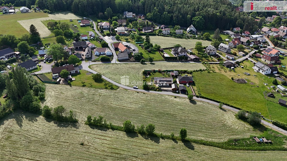 Prodej stavebního pozemku 2348 m² – fotografie 4