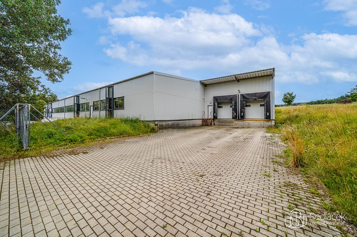 Prodej výrobní haly, prostoru 3089 m² – fotografie 3