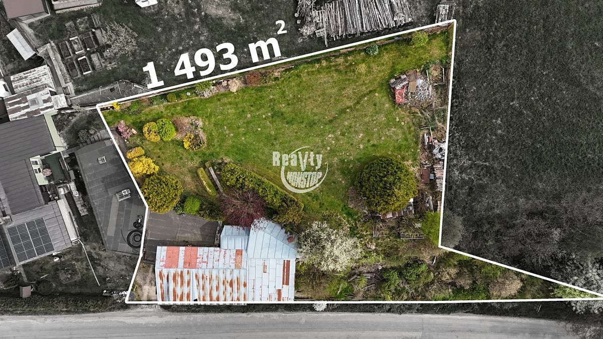Prodej stavebního pozemku 1493 m² – fotografie 2