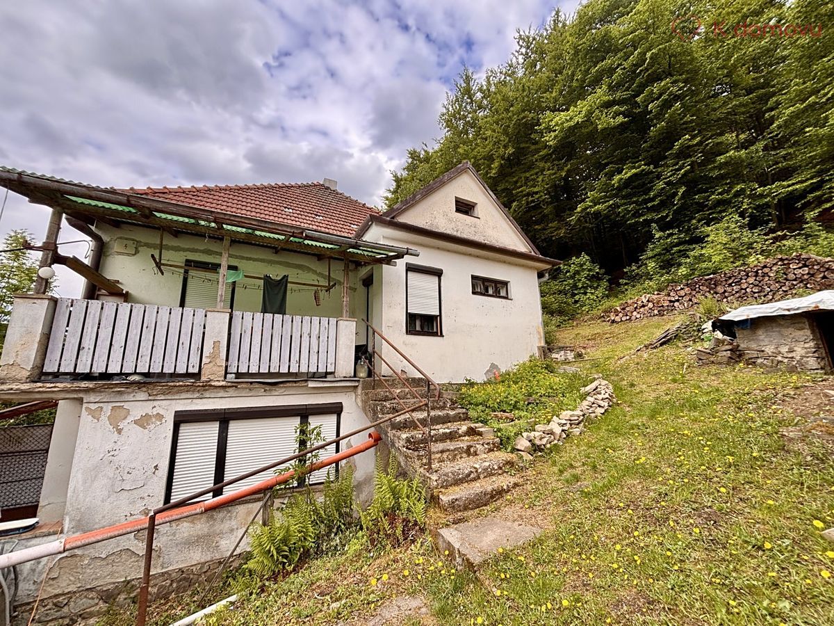 Prodej rodinného domu 170 m², pozemek 718 m² – fotografie 5