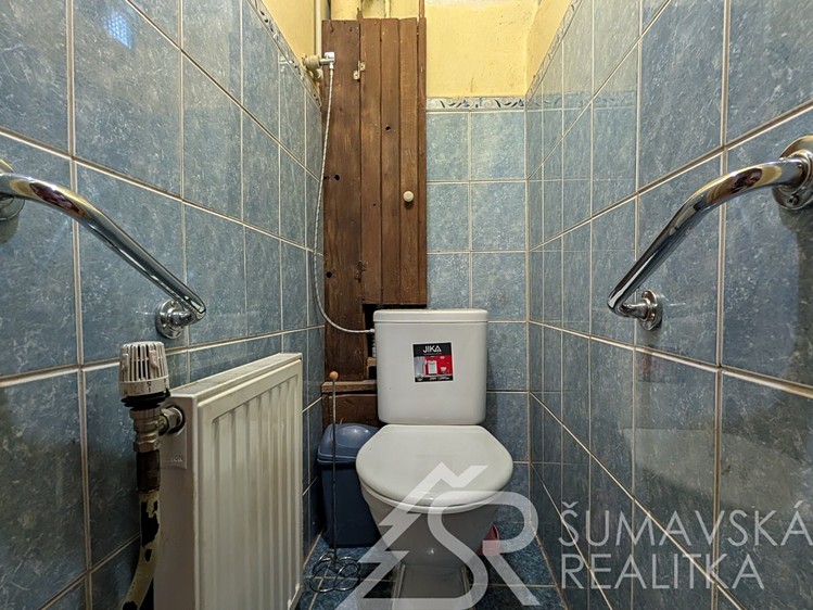 Prodej domu, 1 020 m² (21 z 27)