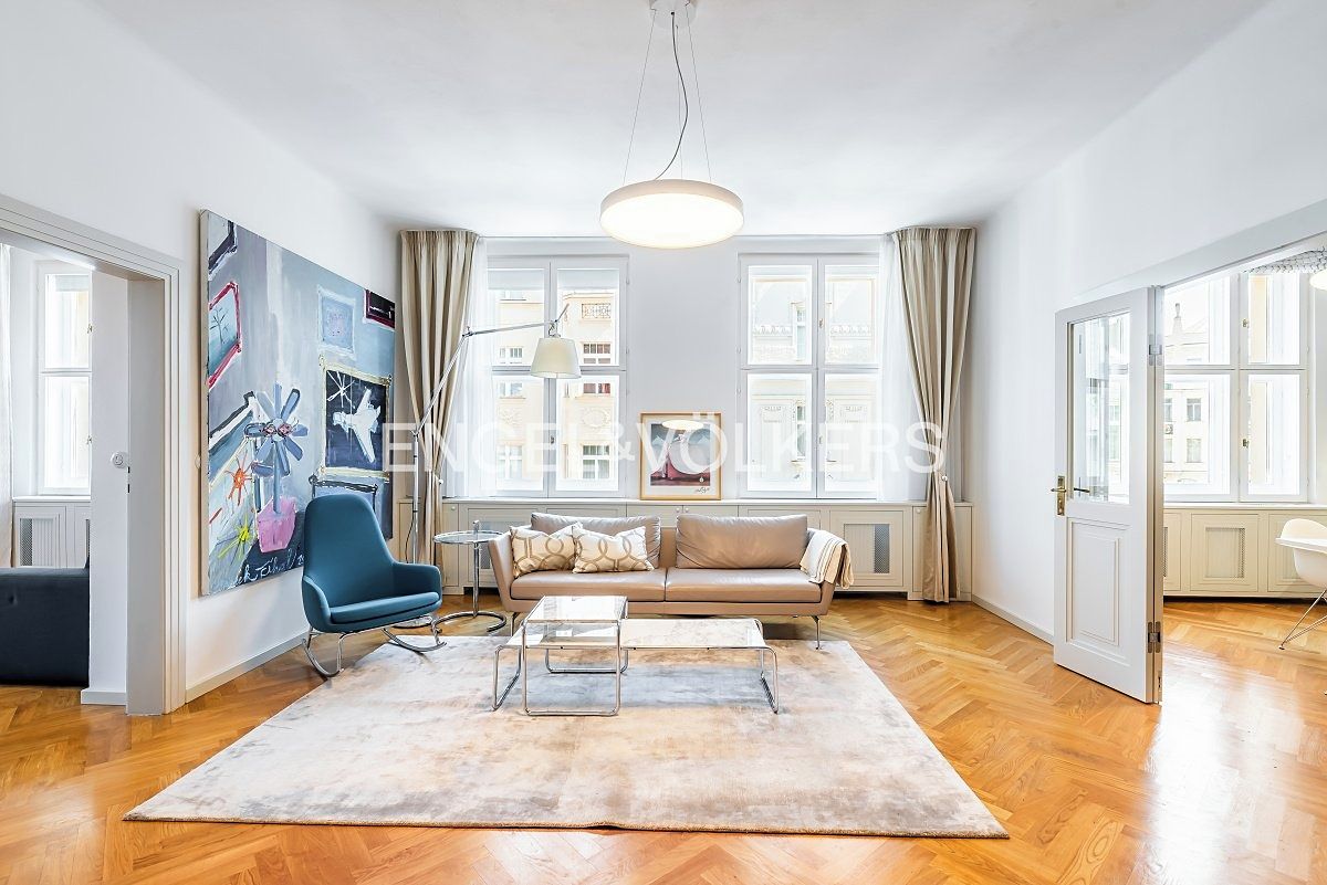 Pronájem bytu 3+1 142 m²