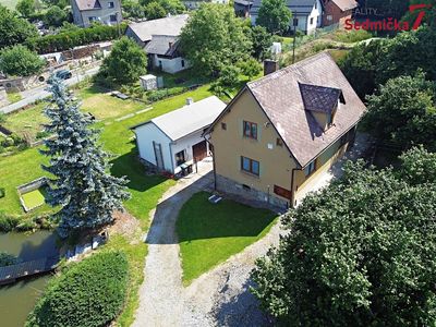 Prodej rodinného domu 131 m², pozemek 4193 m²