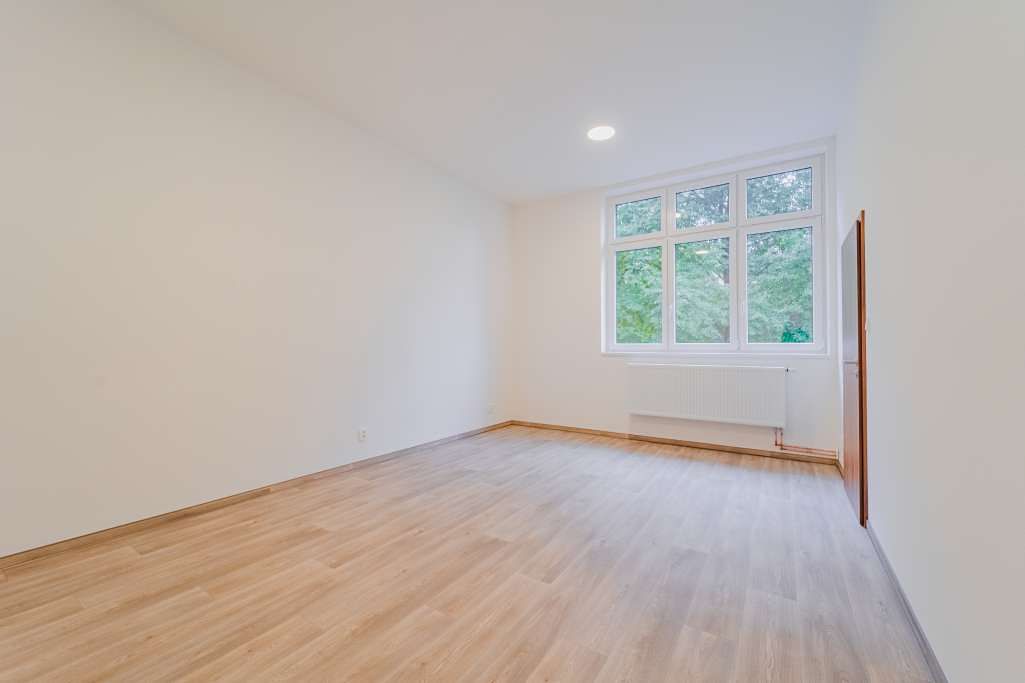 Pronájem bytu 2+kk 59 m² – fotografie 3