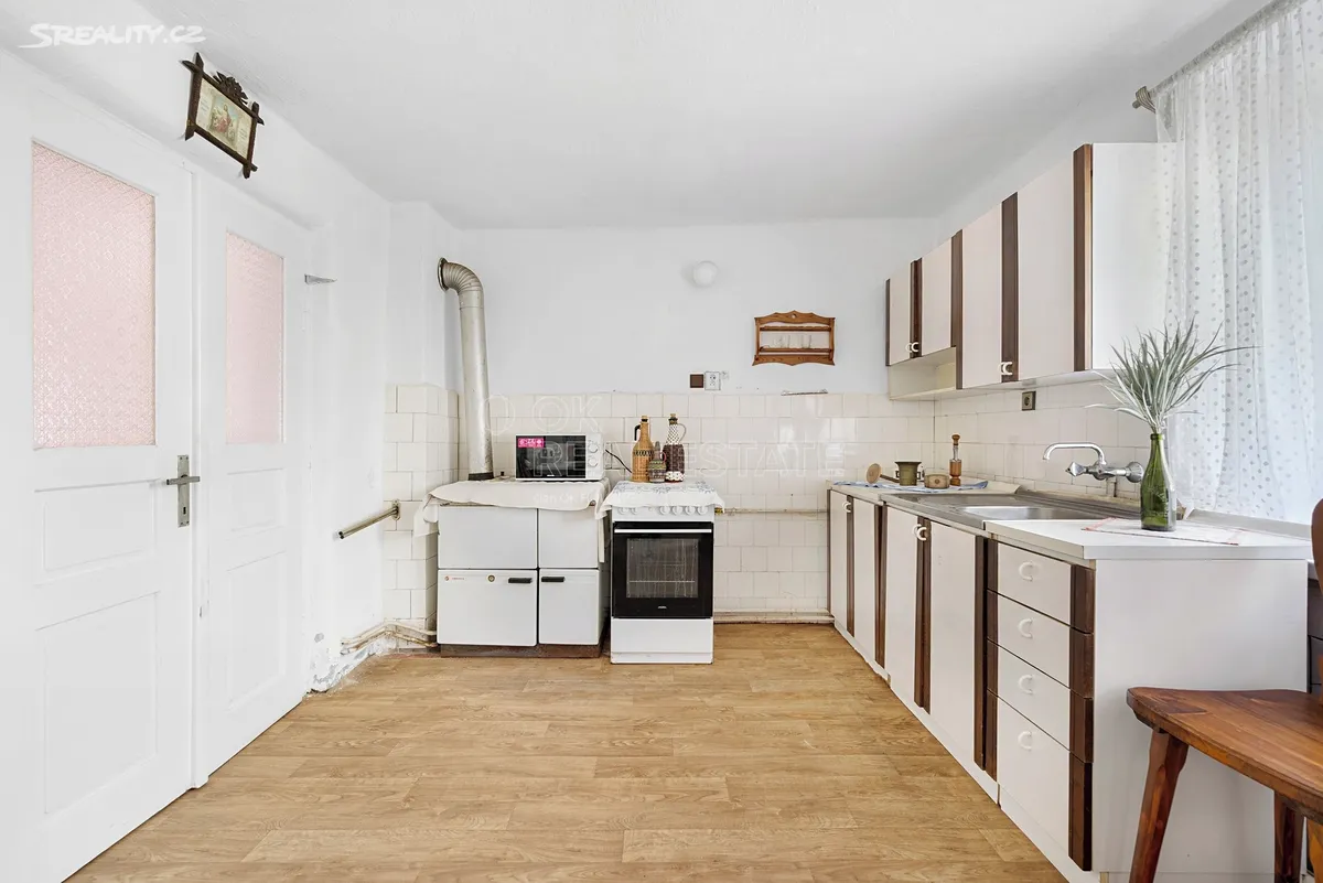 Prodej zemědělské usedlosti 350 m², pozemek 6030 m² - Widok 6
