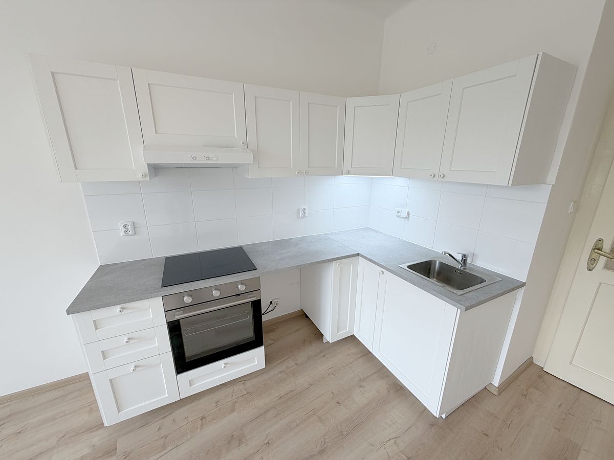 Pronájem bytu 3+kk 78 m²