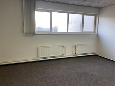 Gewerbefläche zur Miete, 31 m² (3 von 7)