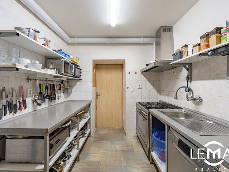 Будинок на продаж, 300 м² (24 з 36)