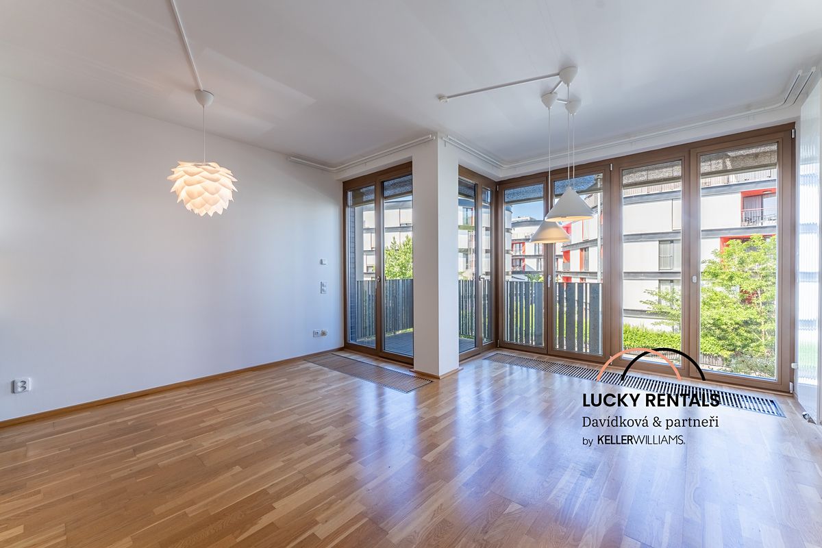 Pronájem bytu 3+kk 76 m²