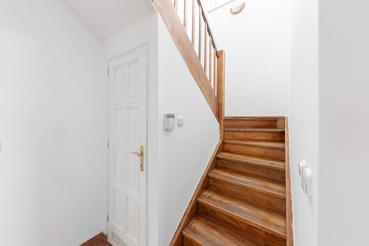 Prodej rodinného domu 180 m², pozemek 659 m² – fotografie 4