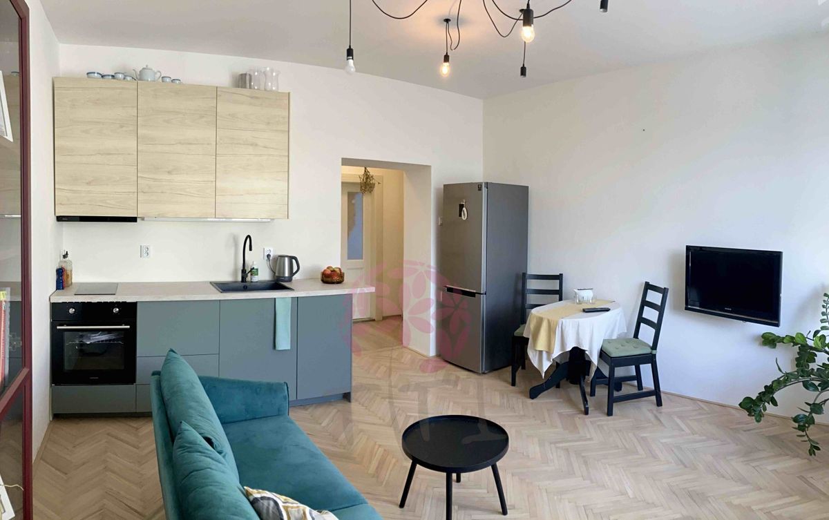 Pronájem bytu 2+kk 50 m²