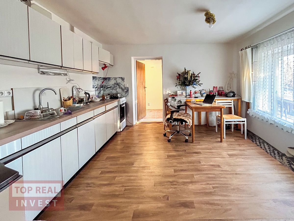 Prodej rodinného domu 136 m², pozemek 118 m² – fotografie 4