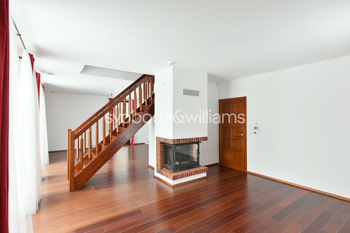 Prodej bytu 5+kk 119 m² – fotografie 2