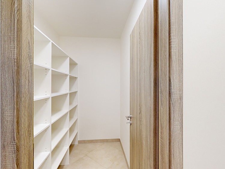 Квартира 2+kk в оренду, 63 м² (16 з 21)