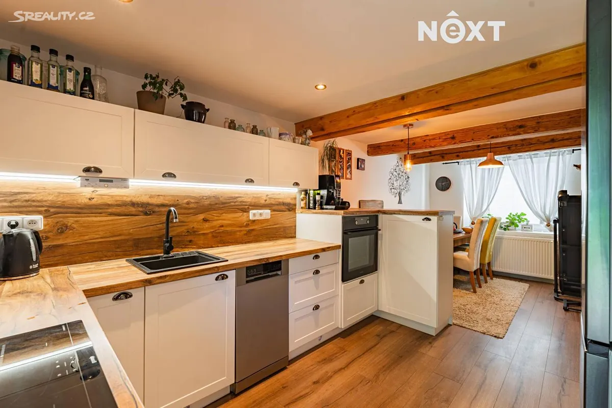 Prodej rodinného domu 93 m², pozemek 730 m² – pohled 3