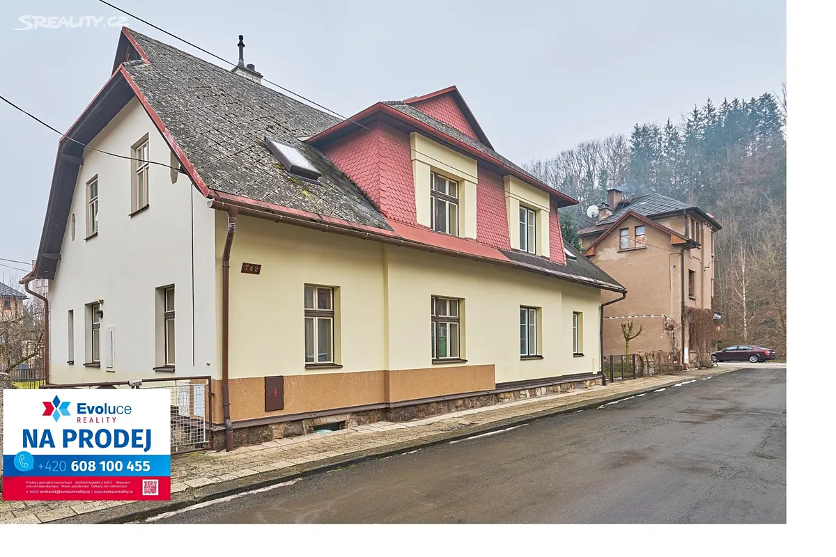 Prodej rodinného domu 186 m², pozemek 317 m², Úpice