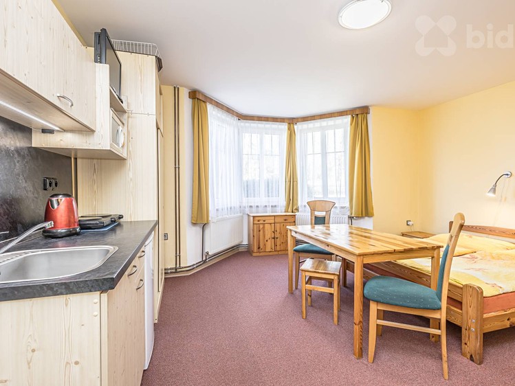 Будинок на продаж, 300 м² (10 з 33)