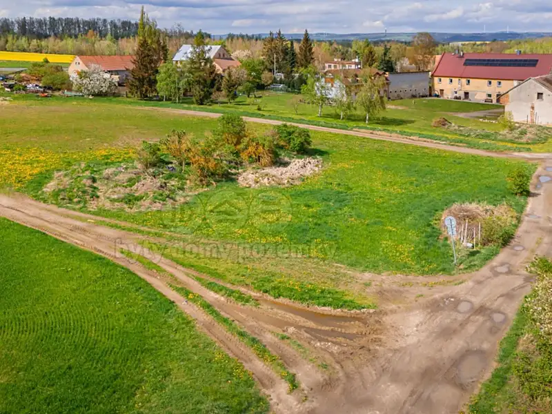 Prodej stavebního pozemku 14067 m², Odrava – náhled fotky 2