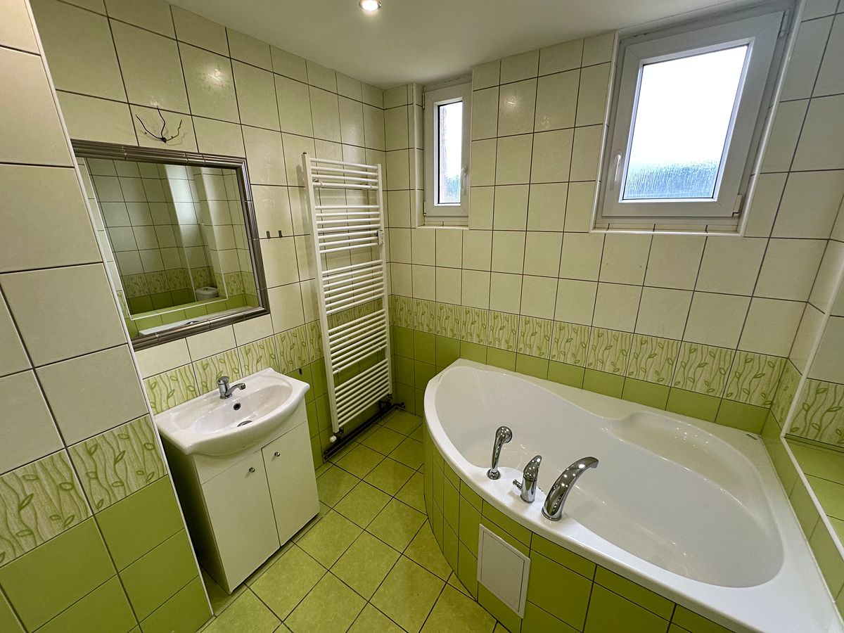 Pronájem bytu 2+1 64 m² – fotografie 5