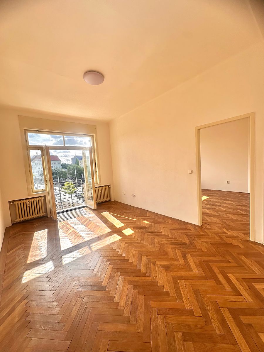 Pronájem bytu 2+1 66 m² – fotografie 2
