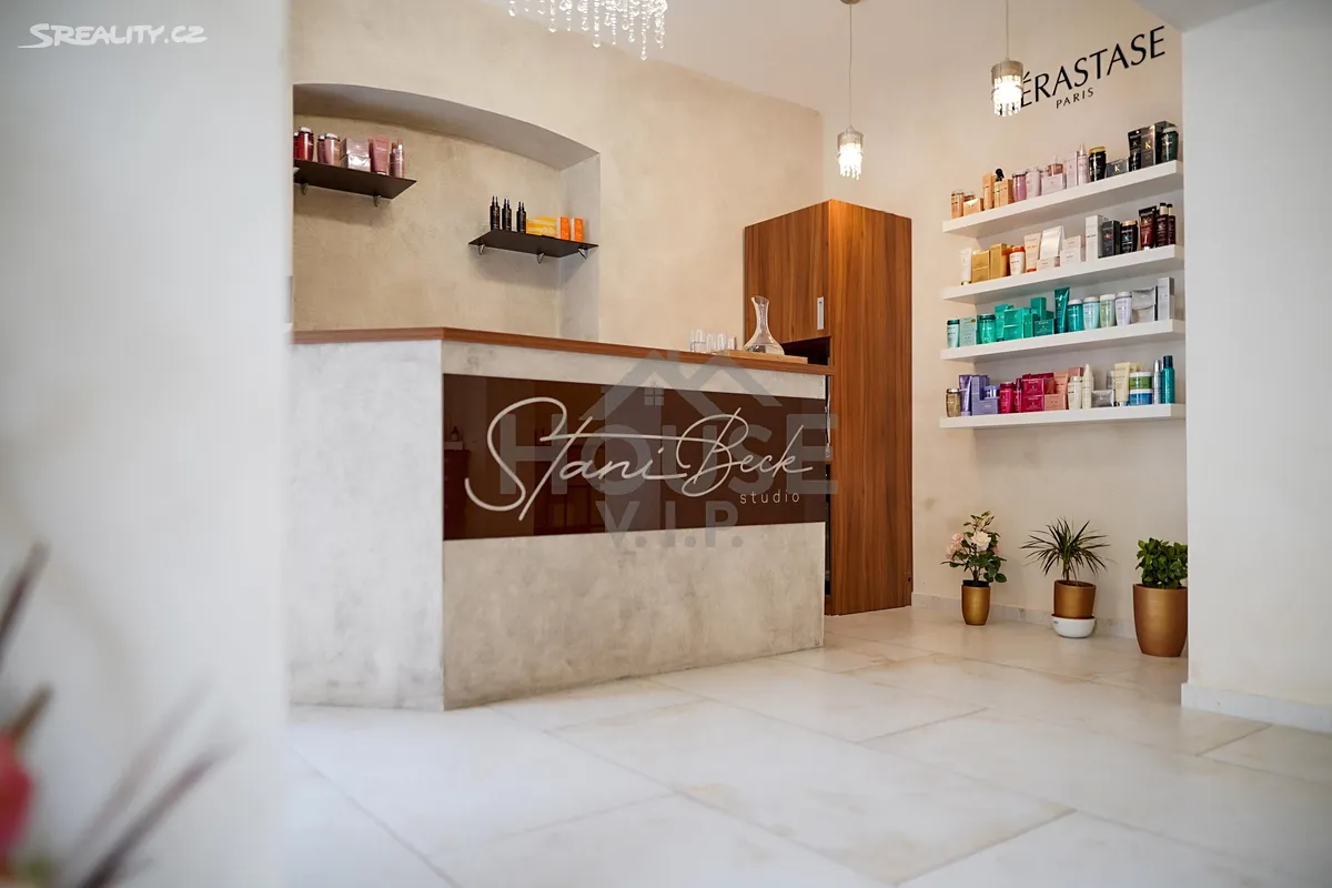Pronájem obchodního prostoru 63 m², Praha