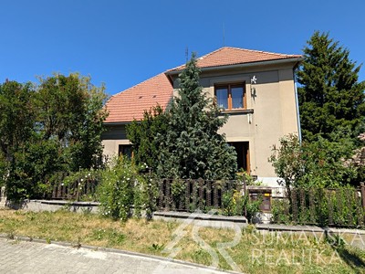 Prodej domu, 1 020 m² (2 z 27)