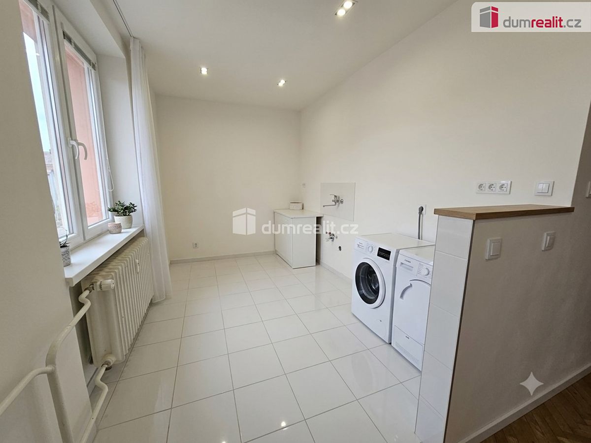 Prodej bytu 2+1 55 m² – fotografie 2