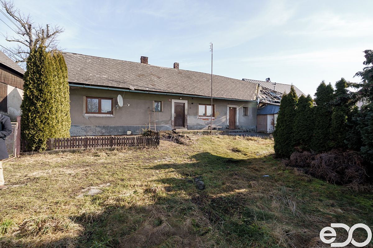 Prodej rodinného domu 70 m², pozemek 865 m²