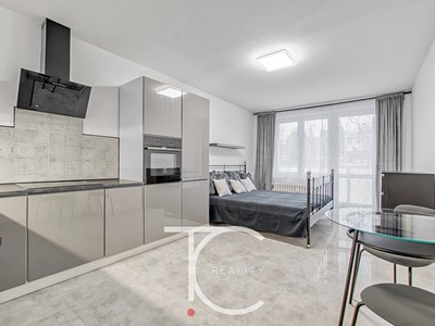 Pronájem bytu 1+kk 28 m²