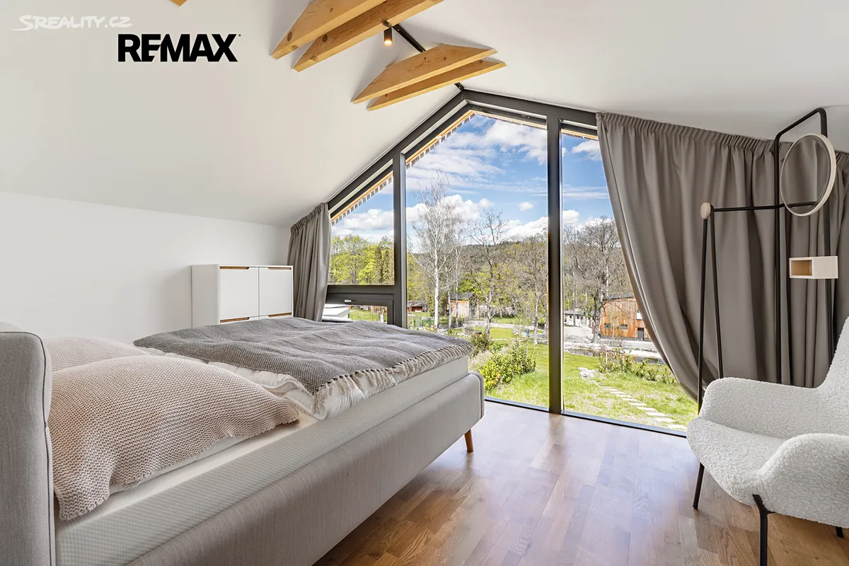 Prodej chaty 73 m², pozemek 383 m² – další
