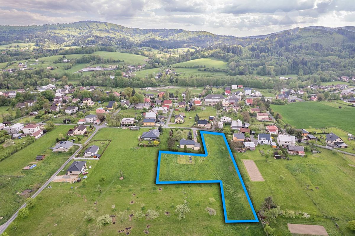 Prodej stavebního pozemku 6140 m², Písek – fotka 1 z 3