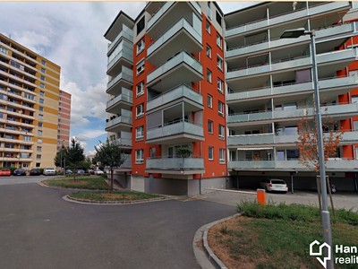 Pronájem garážového stání 12 m²