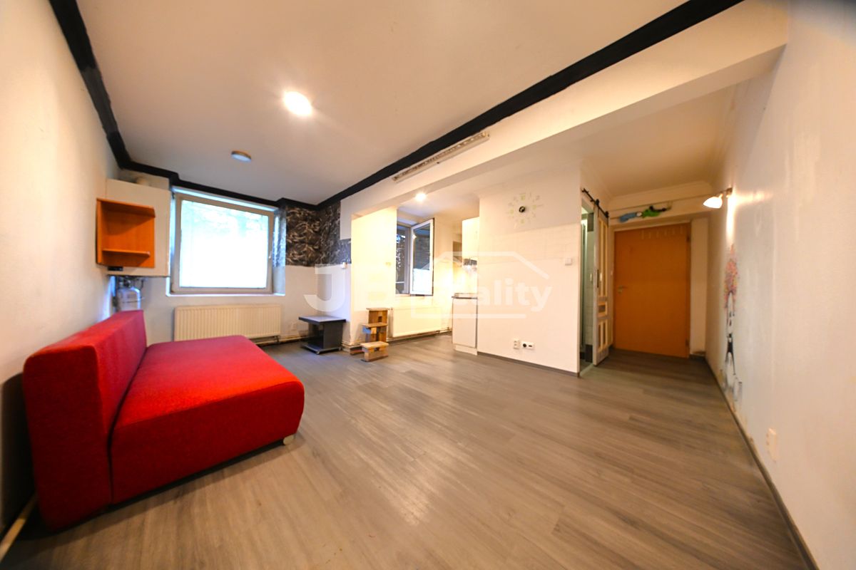 Prodej bytu 1+kk 29 m² – fotografie 2