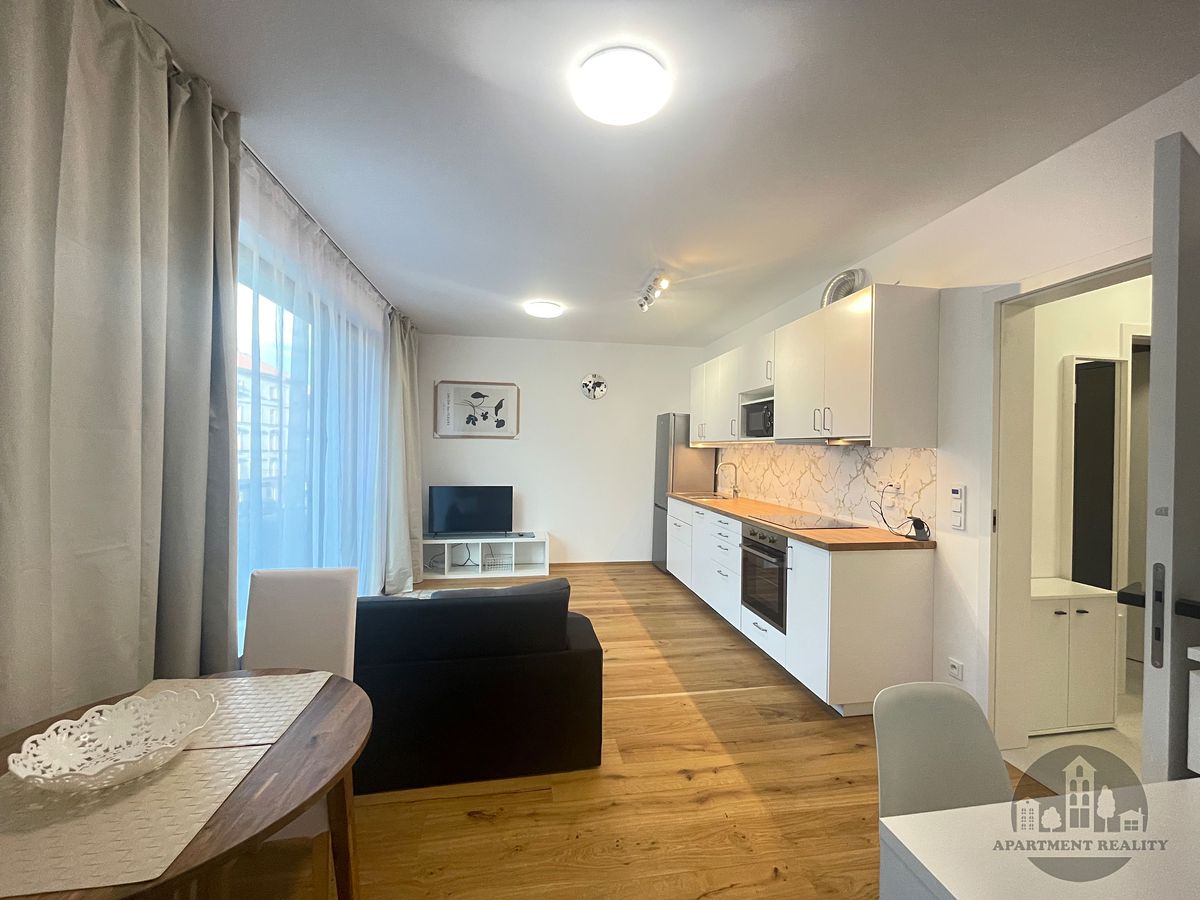Pronájem bytu 2+kk 40 m²