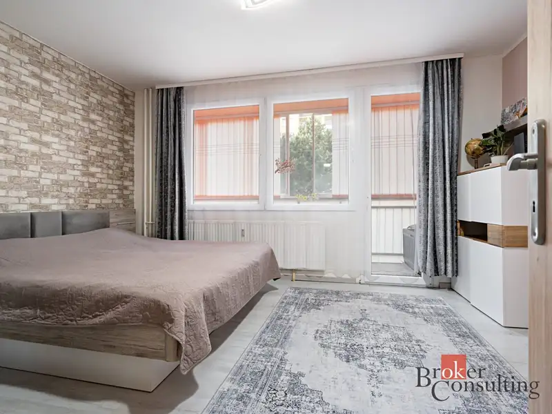 Prodej bytu 3+1 65 m², Plzeň – náhled fotky 2
