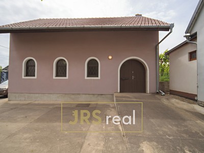 Prodej ubytovacího zařízení 285 m²
