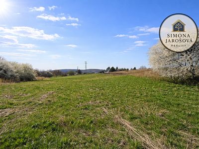 Prodej stavebního pozemku 1992 m²