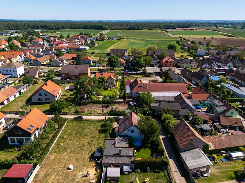 Prodej stavebního pozemku 684 m², Sojovice – náhled fotky 3