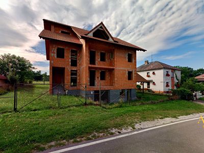 Prodej vícegeneračního domu 390 m², pozemek 968 m²