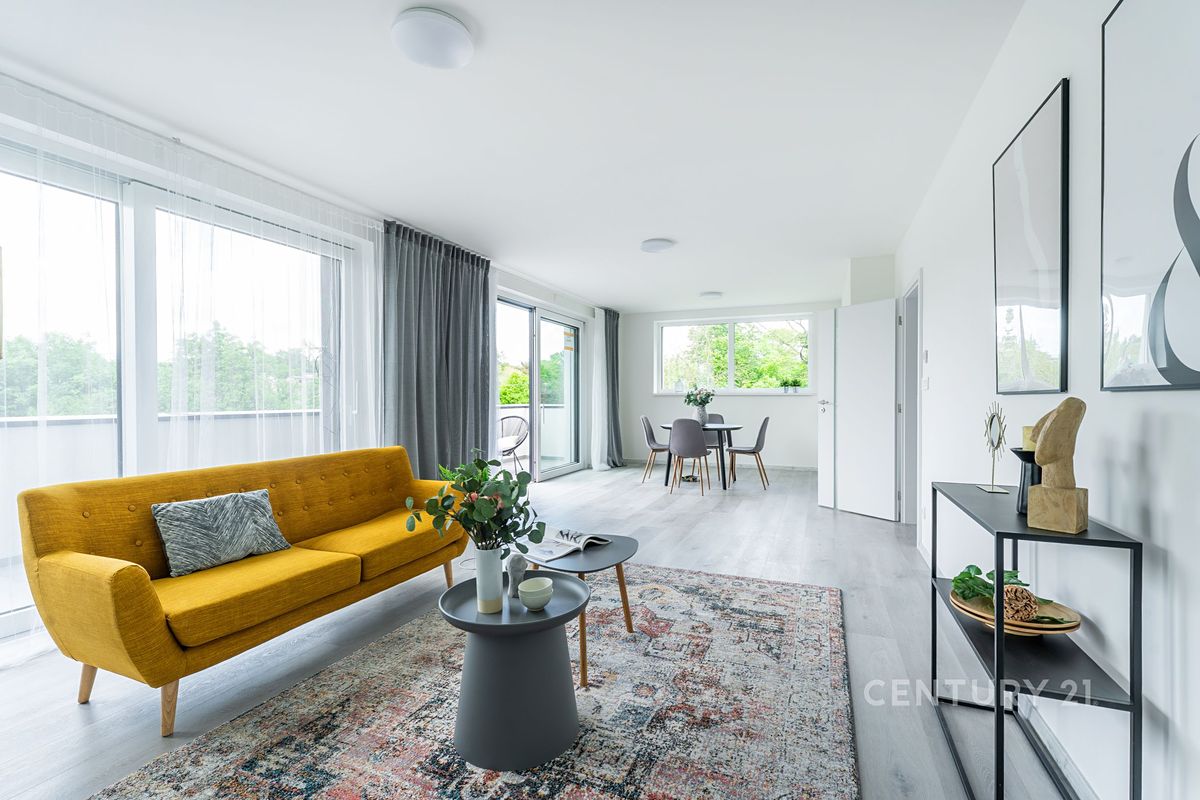 Prodej rodinného domu 309 m², pozemek 790 m²