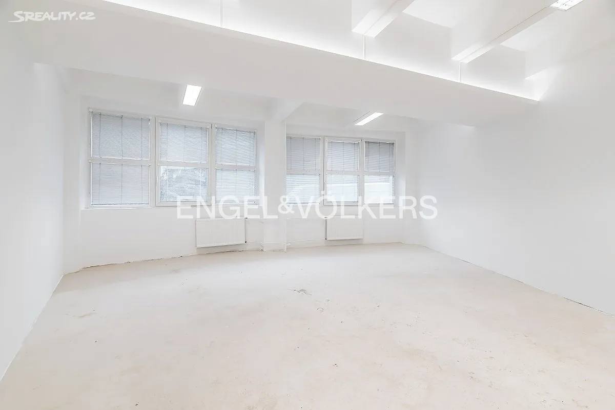 Pronájem kanceláře 41 m² - View 2