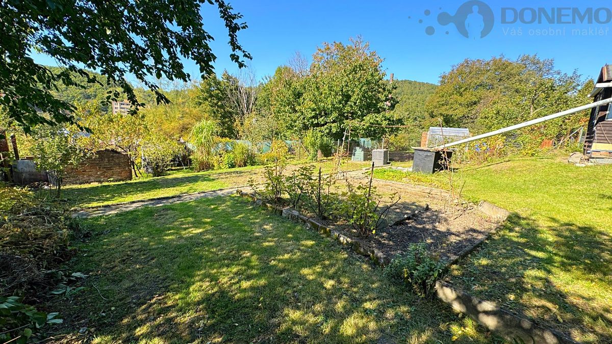 Prodej stavebního pozemku 582 m² – fotografie 2