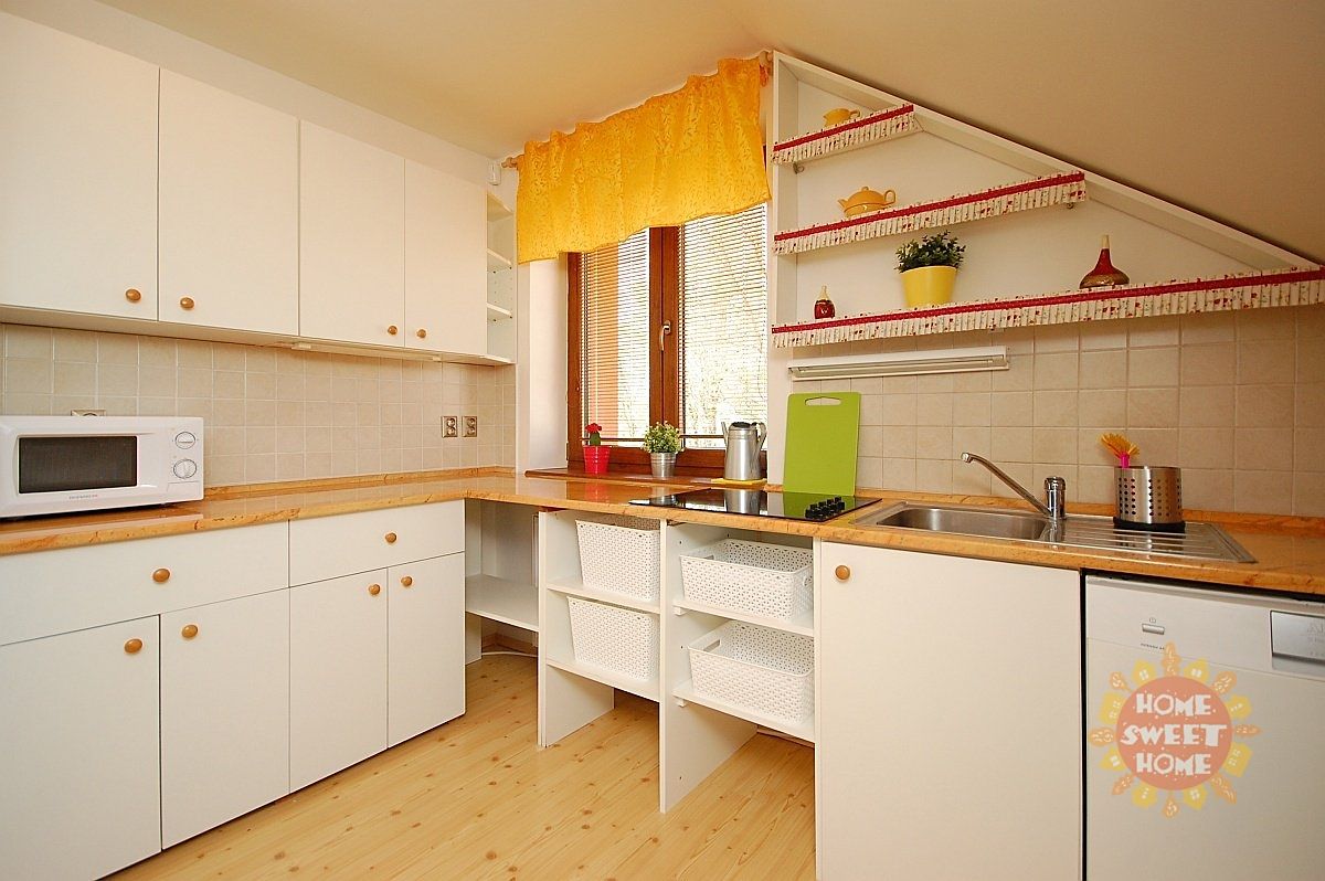 Pronájem bytu 2+1 58 m² – fotografie 3