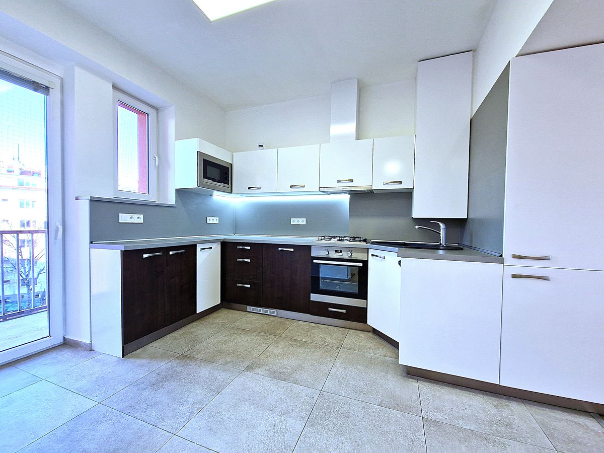Prodej bytu 3+1 90 m² – fotografie 4
